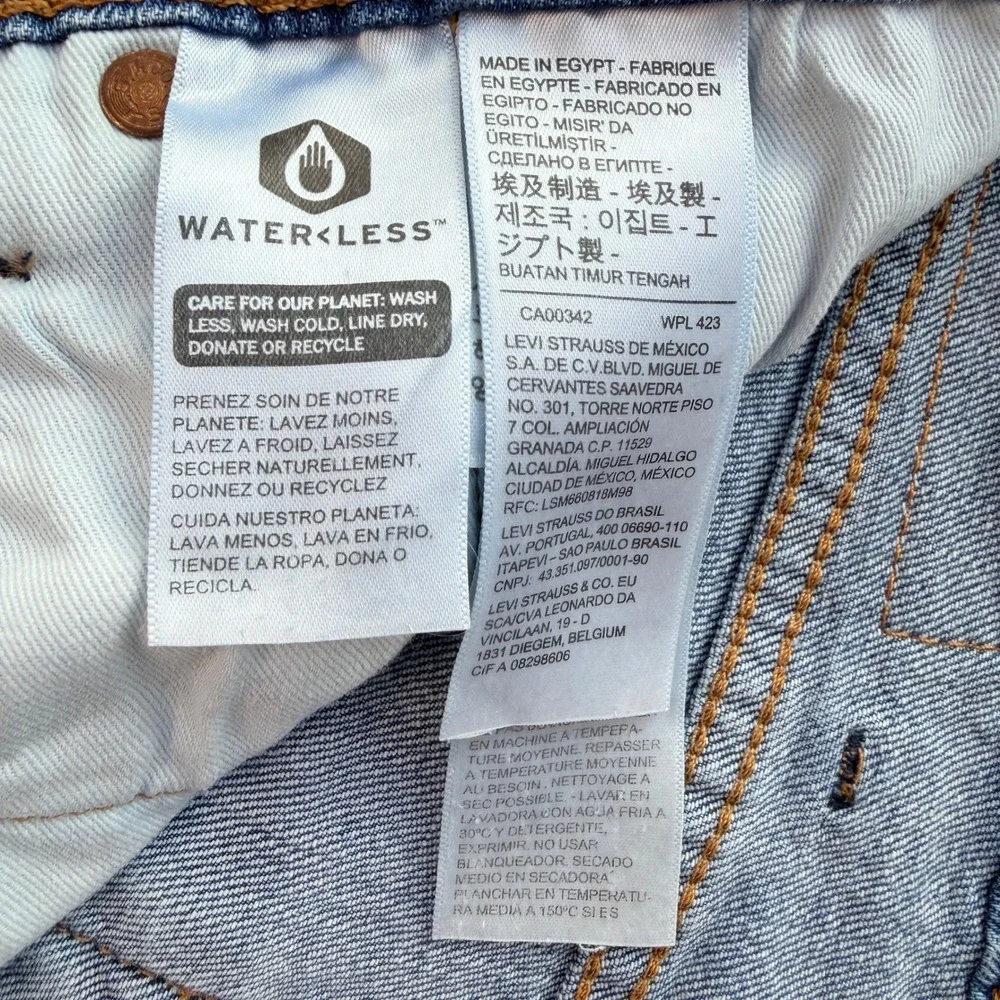 Levi's 505 Straight Fit Med Wash‎ Blue Jeans MENS SIZE 38X34
